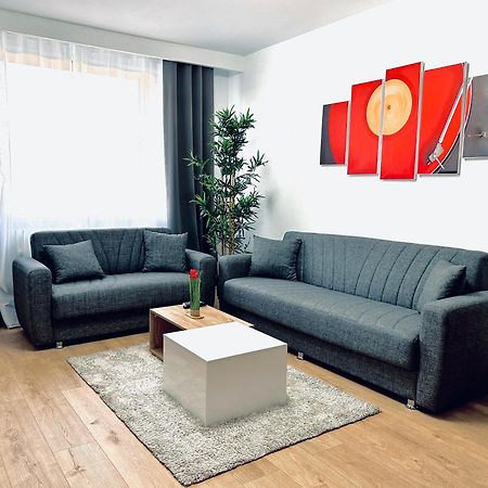 Unde Home Бухарест Экстерьер фото